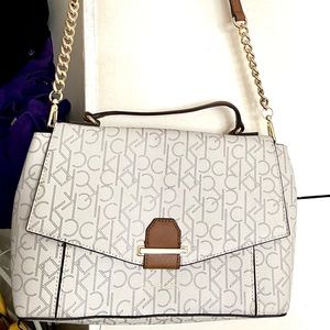 Calvin Klein Crossbody